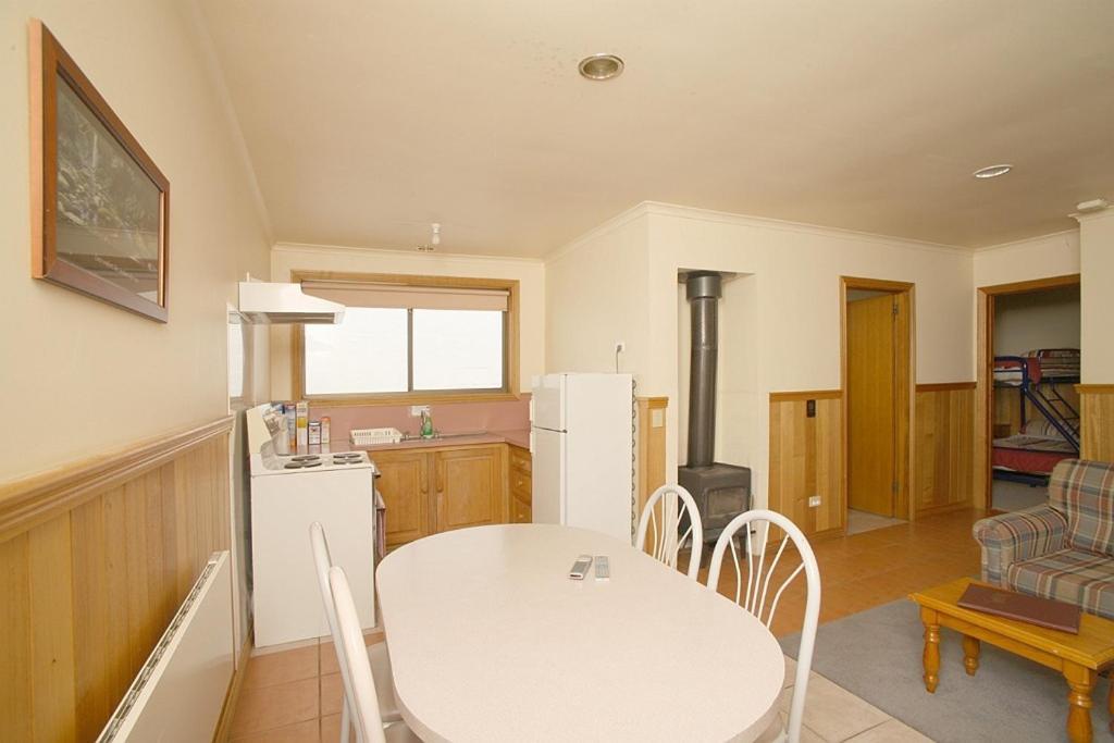 Apollo Bay Backpackers Lodge الغرفة الصورة